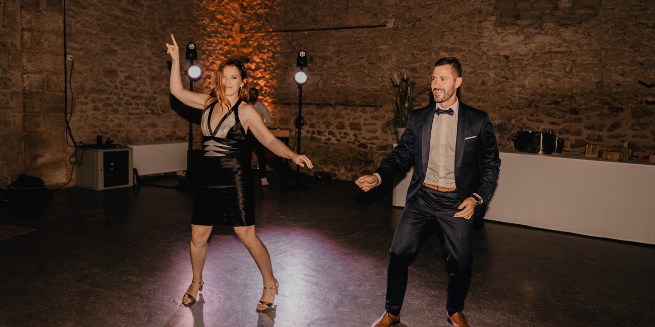 Ouverture de bal des mariés pour un mariage en Provence