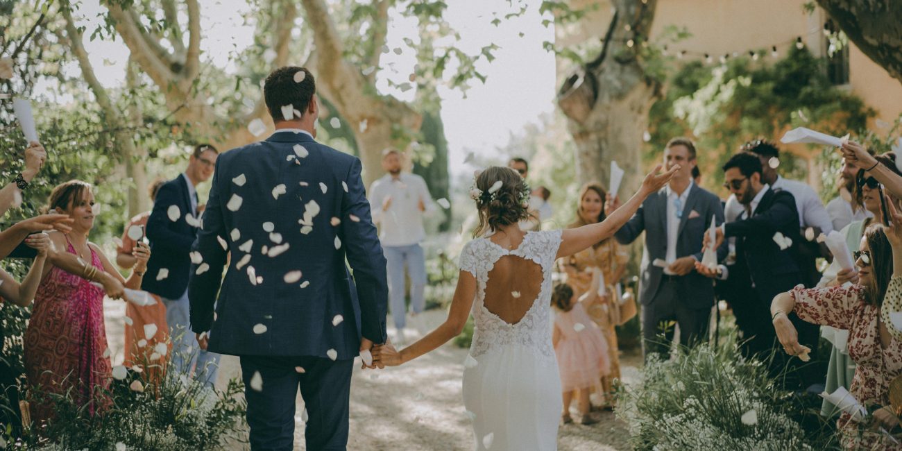 Cérémonie laïque d'un mariage avec fond musical personnalisé