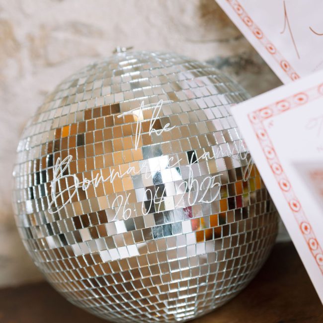 Boule à facette, décoration d'un mariage en Provence