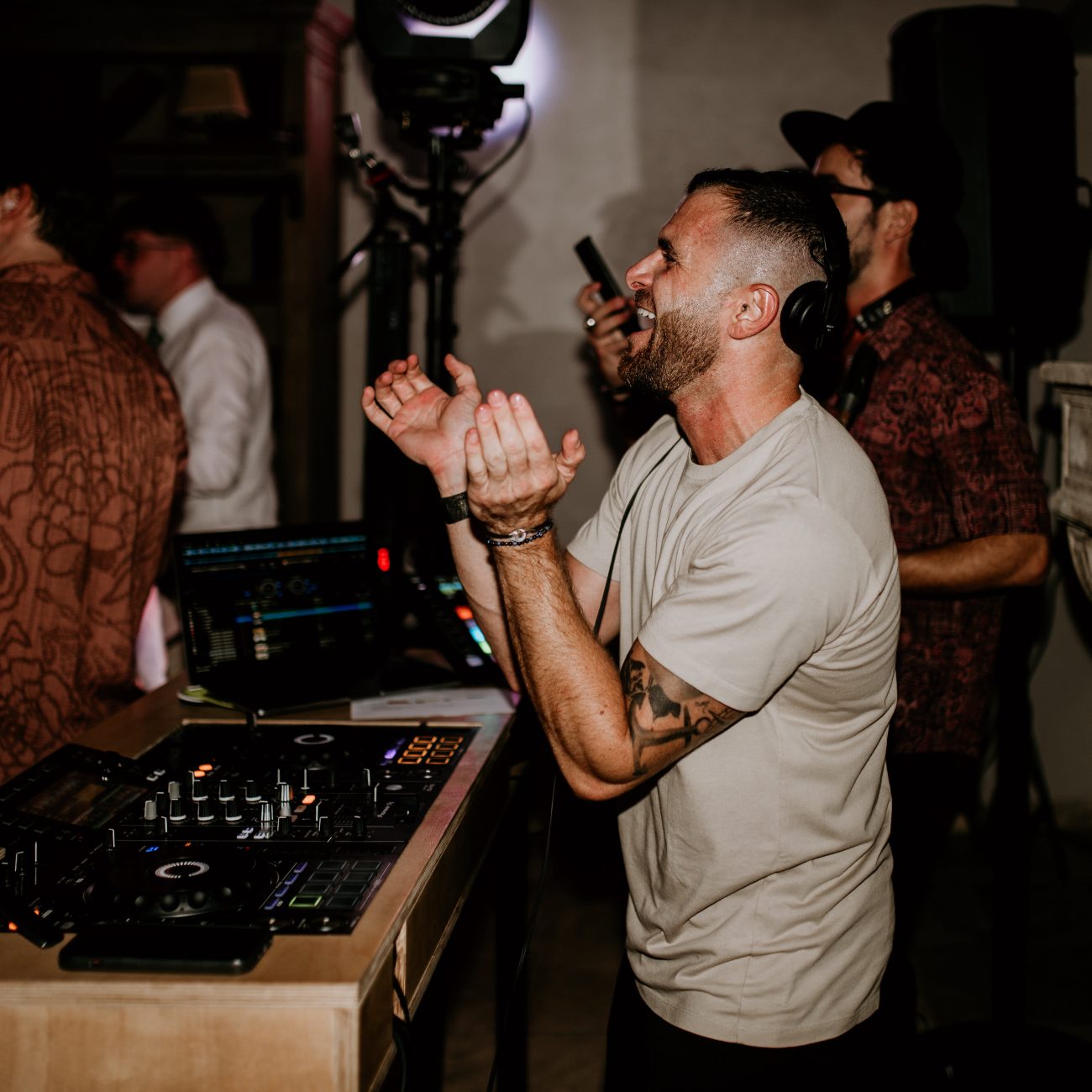 Soirée mariage en duo avec saxophoniste live Rafa Digraz et DJ set en Provence